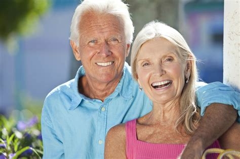 site de rencontre seniors|Site de rencontre seniors : Top 10 des sites pour plus。